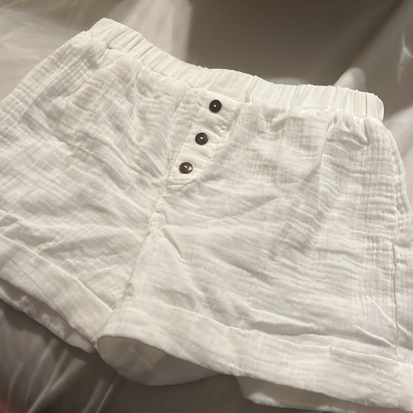 Lotus & Luna Shorts NWT - Picture 4 of 6